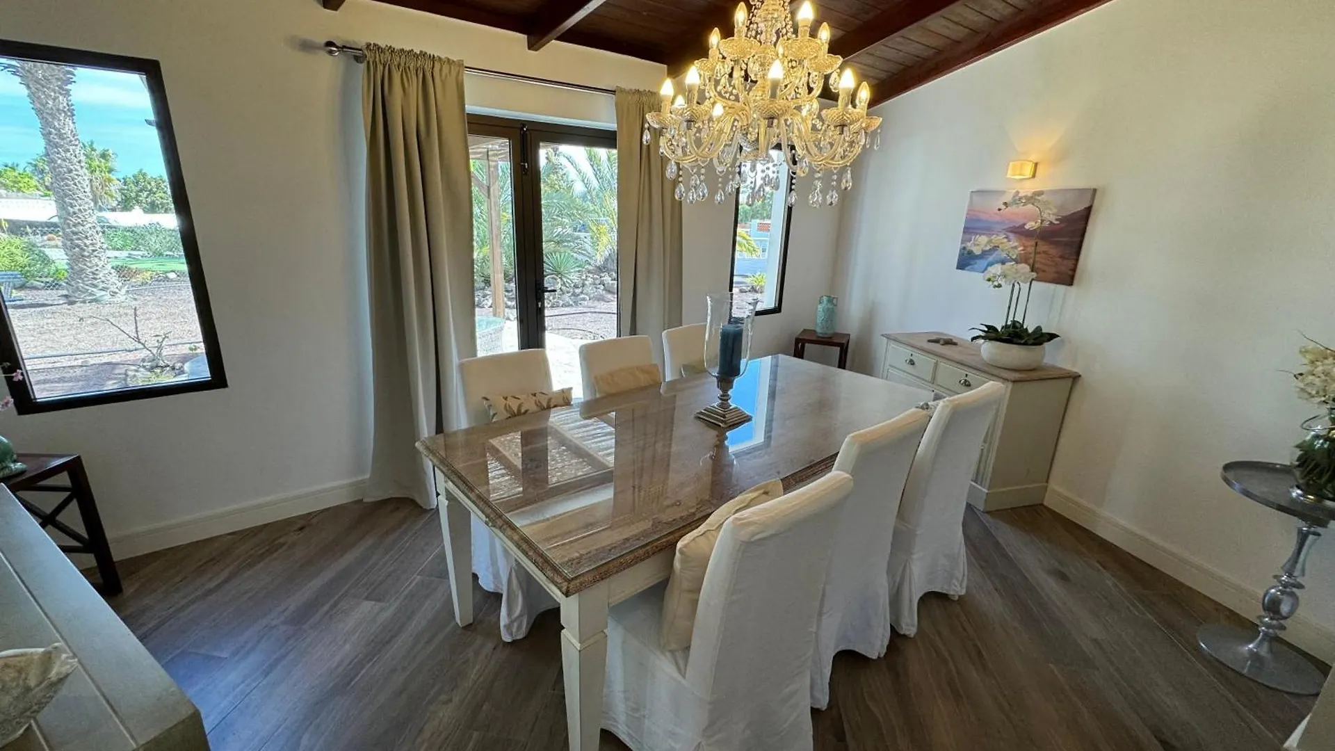 Luxury Villa Away From The Crowds - Casa Montana Parque Holandes 度假居